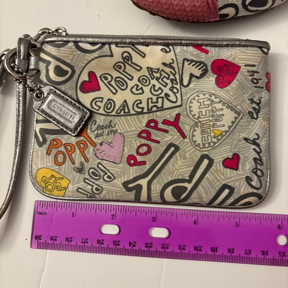 Coach RARE vintage collection 2011 sequinned Multicolour Flats + wristlet bag - Picture 3 of 9